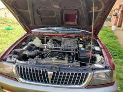 Granate Usado 2004 Mitsubishi Montero SUV | 7400 €