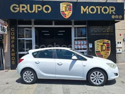 Blanco Usado 2010 Opel Astra Essentia Berlina | 4990 € (Precio justo)