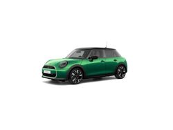 Verde Usado 2025 Mini Cooper Essential Utilitario | 31.900 €