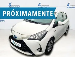 Blanco Usado 2018 Toyota Yaris Hybrid Active | 13.900 € (Precio justo)