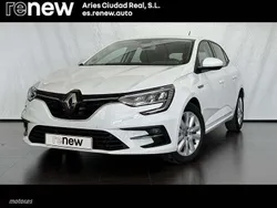 Blanco Usado 2023 Renault Mégane IV Equilibre Berlina | 19.900 € (Precio justo)