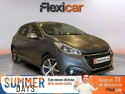 Gris Usado 2016 Peugeot 208 Allure Utilitario | 8970 € (Precio justo)