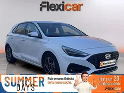 Blanco Usado 2024 Hyundai i30 Berlina | 20.290 € (Precio justo)