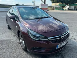 Granate Usado 2018 Opel Astra Dynamic Berlina | 10.500 € (Buen precio)