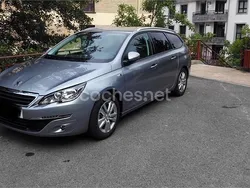 Gris / plata Usado 2017 Peugeot 308 Active Familiar | 9000 € (Precio justo)