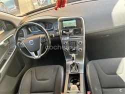 Granate Usado 2016 Volvo XC60 Momentum SUV | 16.800 € (Buen precio)