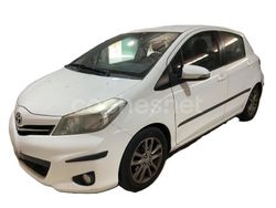 Blanco Usado 2014 Toyota Yaris Advance Berlina | 8990 € (Buen precio)