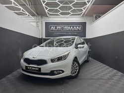 Blanco Usado 2013 Kia Ceed GT Berlina | 9390 € (Precio justo)