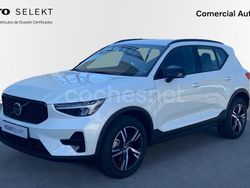 Blanco Usado 2024 Volvo XC40 Plus SUV | 39.900 € (Precio justo)