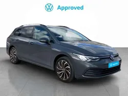 Gris Usado 2021 VW Golf VIII Life Familiar | 19.700 € (Precio justo)