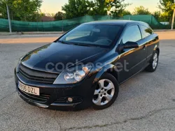 Negro Usado 2007 Opel Astra GTC Sport Berlina | 4450 € (Precio justo)
