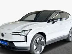 Blanco Usado 2024 Volvo EX30 Plus SUV | 36.900 € (Un poco caro)
