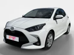 Blanco Usado 2021 Toyota Yaris Edition Berlina | 15.500 €