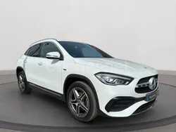 Blanco Usado 2021 Mercedes GLA250 SUV | 34.990 € (Buen precio)