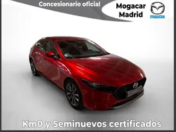 Rojo Usado 2024 Mazda 3 Exclusive-Line Berlina | 27.900 € (Caro)