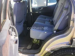 Gris / plata Usado 2004 Tata Safari SUV | 2000 €