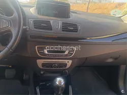 Negro Usado 2014 Renault Mégane III Bose Edition Berlina | 9000 € (Precio justo)