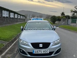 Gris / plata Usado 2011 Seat Exeo Reference Berlina | 8000 € (Precio justo)