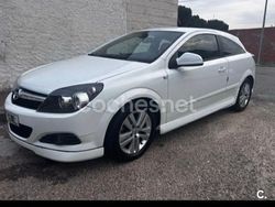 Blanco Usado 2010 Opel Astra GTC Sport Berlina | 4200 € (Precio justo)