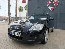 Negro Usado 2009 Kia Ceed Berlina | 4950 €