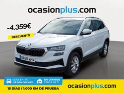 Blanco Usado 2024 Skoda Karoq Selection SUV | 27.490 € (Precio justo)