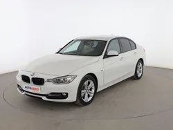 Blanco Usado 2015 BMW 318 Comfort Edition Berlina | 16.299 € (Precio justo)