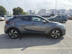 Gris / plata Usado 2023 Toyota C-HR Advance SUV | 25.000 € (Precio justo)