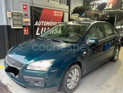 Verde Usado 2008 Ford Focus Trend Berlina | 3200 € (Buen precio)