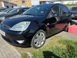 Negro Usado 2005 Ford Fiesta Utilitario | 4500 € (Caro)
