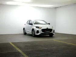 Blanco Usado 2024 Mazda 2 Exclusive-Line Berlina | 20.331 € (Precio justo)