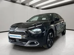 Negro Usado 2024 Citroën C4 PureTech Berlina | 18.500 € (Precio justo)
