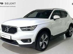 Blanco Usado 2020 Volvo XC40 Momentum SUV | 30.900 € (Un poco caro)