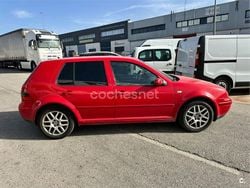 Rojo Usado 2003 VW Golf IV Berlina | 2700 € (Precio justo)