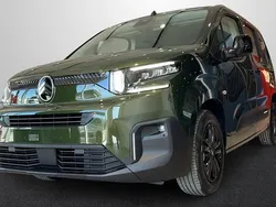 Verde Nuevo 2025 Citroën Berlingo Monovolumen | 23.090 € (Super precio)
