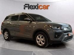 Gris Usado 2023 Ssangyong (KGM) Tivoli SUV | 13.290 € (Buen precio)