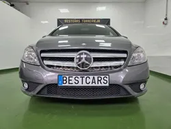 Gris / plata Usado 2014 Mercedes B180 Monovolumen | 14.300 € (Precio justo)
