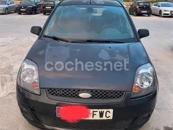 Azul Usado 2007 Ford Fiesta Futura Utilitario | 1800 € (Precio justo)