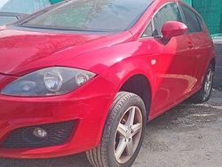 Rojo Usado 2010 Seat Leon Coupe | 3799 €