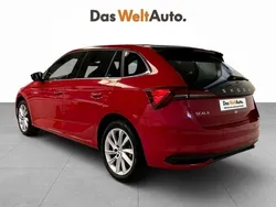 Rojo Usado 2024 Skoda Scala Utilitario | 22.200 € (Precio justo)