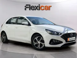 Blanco Usado 2022 Hyundai i30 Berlina | 13.990 € (Precio justo)