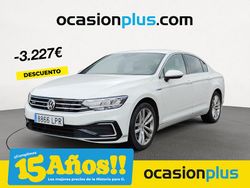 Blanco Usado 2021 VW Passat GTE Berlina | 25.270 € (Un poco caro)