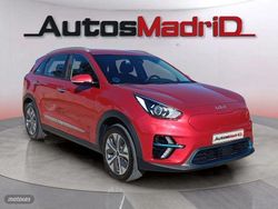 Rojo Usado 2022 Kia e-Niro SUV | 21.990 € (Precio justo)