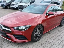 Rojo Usado 2020 Mercedes CLA200 Shooting Brake Familiar | 29.990 € (Caro)