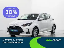 Blanco Nuevo 2024 Toyota Yaris Hybrid Active Berlina | 21.990 € (Precio justo)