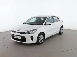 Blanco Usado 2017 Kia Rio Berlina | 10.299 € (Precio justo)