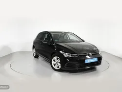 Negro Usado 2024 VW Golf VIII Life Berlina | 27.700 € (Precio justo)
