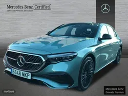 Verdesilber Usado 2023 Mercedes E220 AMG line Berlina | 77.900 € (Caro)