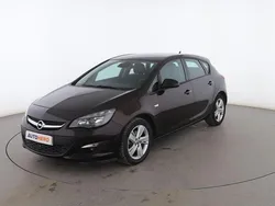 Marrón Usado 2015 Opel Astra Selective Utilitario | 10.399 € (Precio justo)
