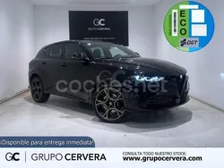 Negro Nuevo 2025 Alfa Romeo Tonale SUV | 49.990 €