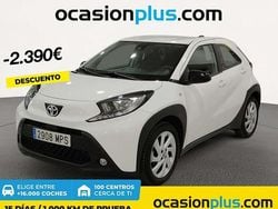 Blanco Usado 2024 Toyota Aygo Play Utilitario | 13.000 € (Precio justo)